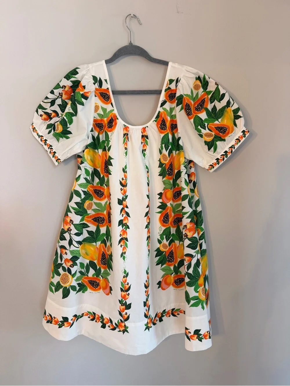 FARM Rio White 100% Cotton Dress w Tropical Fruit Print, NWT Recent Collection! - Picture 4 of 10